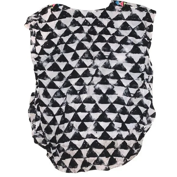 MARA HOFFMAN KIDS GEOMETRIC COVER-UP - Picture 2 of 8